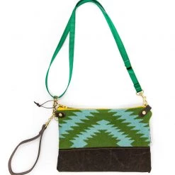 Small Purse By Land & Kamp