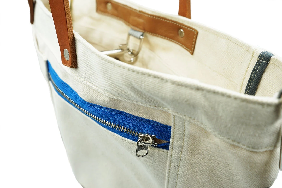 Chester Wallace Accessories Driver Tote
