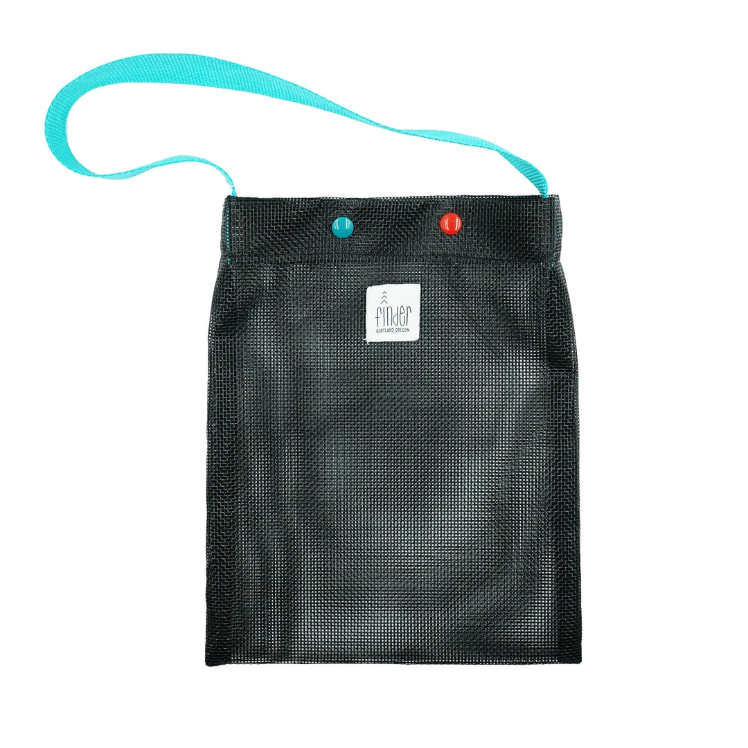 Finder Goods Slim Tote Accessories