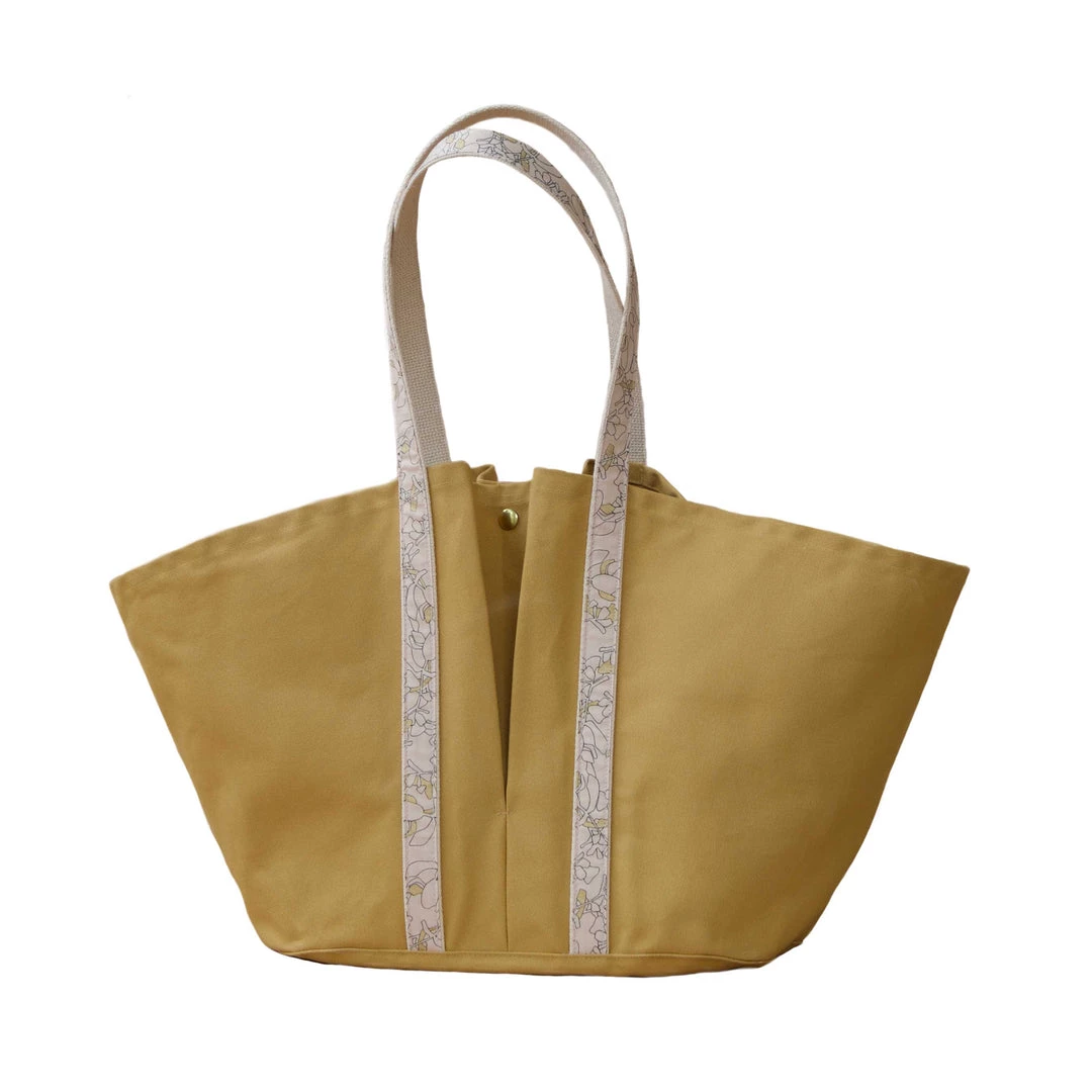 Thread And Whisk Linden Tote Bags