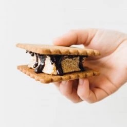 Nineteen27 Food 1927 S'mores Kit