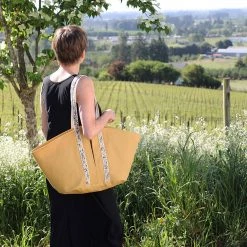 Thread And Whisk Linden Tote Bags